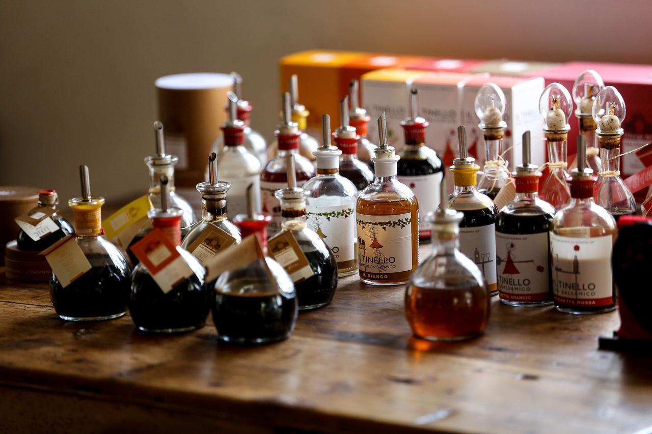 Le Dimore De Il Borgo Del Balsamico Albinea Eksteriør bilde